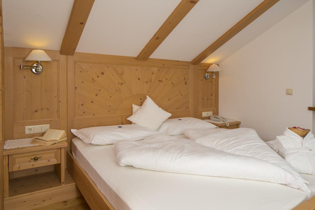 Naturhotel Miraval Перка Экстерьер фото
